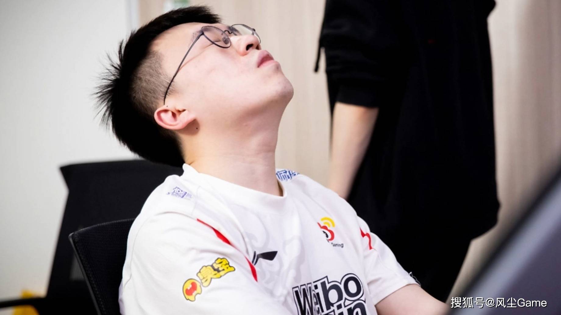 LPL彻底沦为LCK玩具!“区王杯”0-2开局,全华班成最后的希望