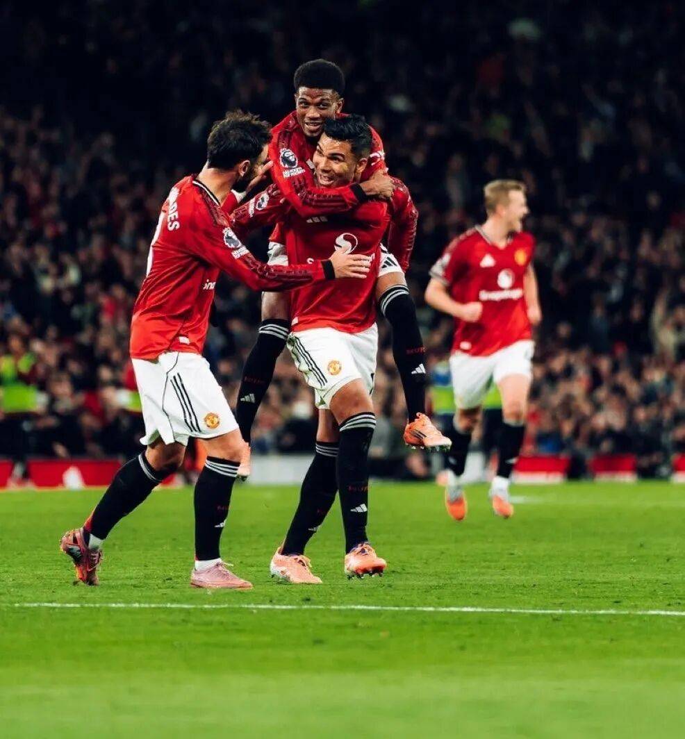 曼联4-2布莱顿!斩获三连胜,暂时杀回前四!詹库科齐发威