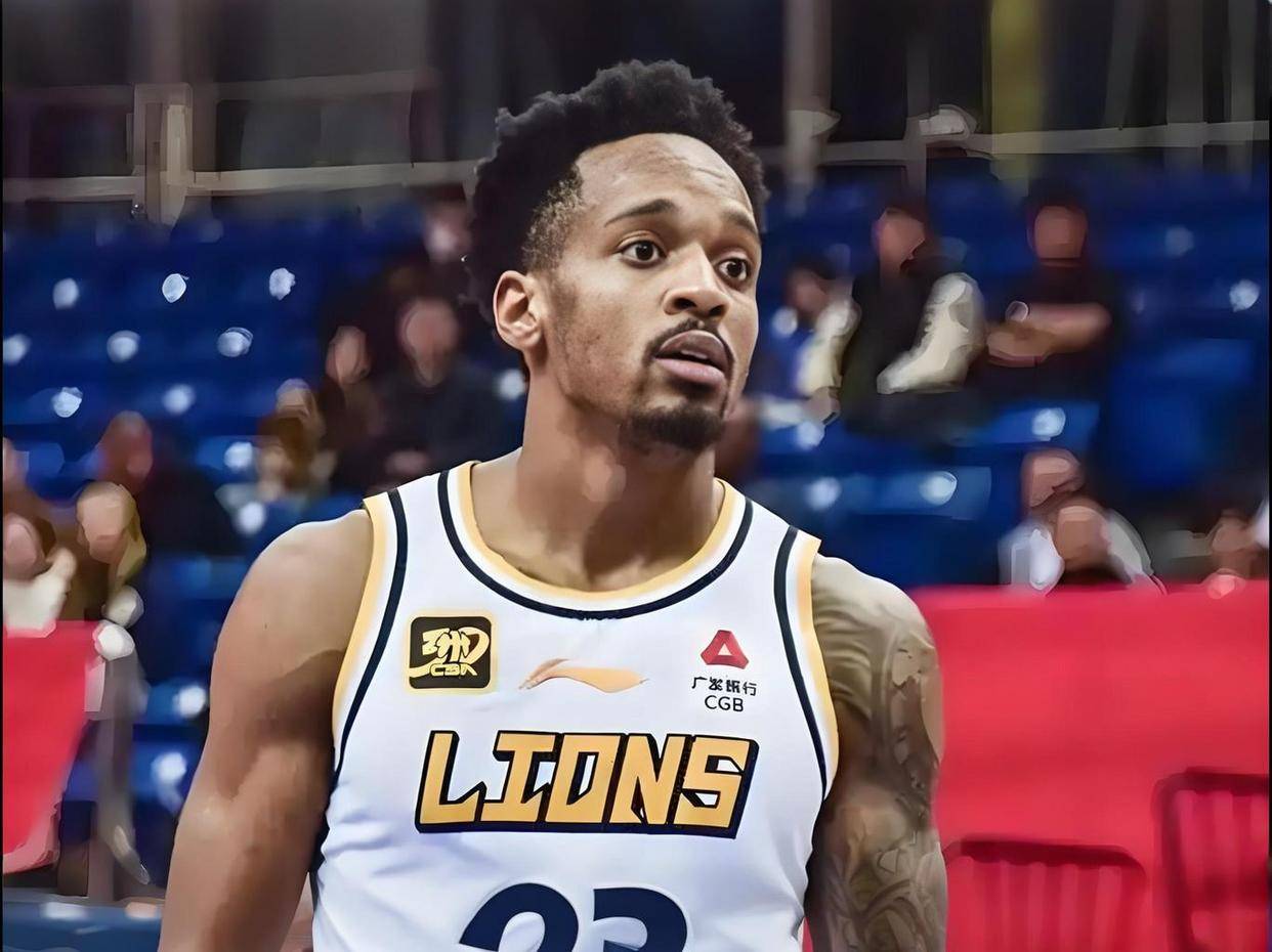 CBA四队转会期意外更名，广厦四天锁定新东家？